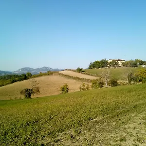  Alloggio per agriturismo Marzolara.